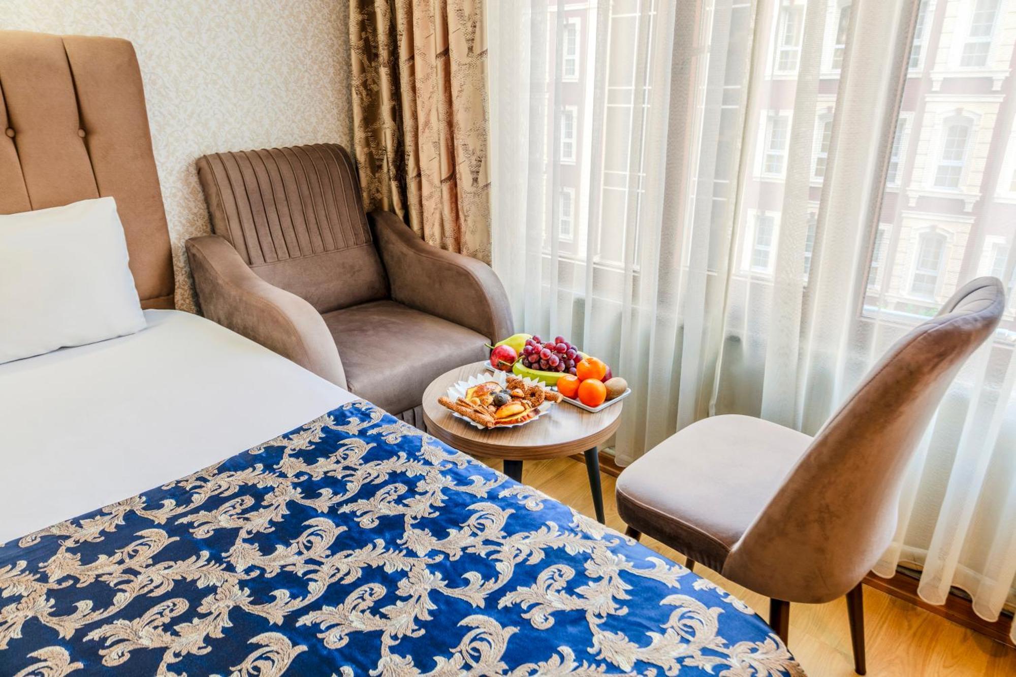 Hamit Hotel Istanbul Bagian luar foto