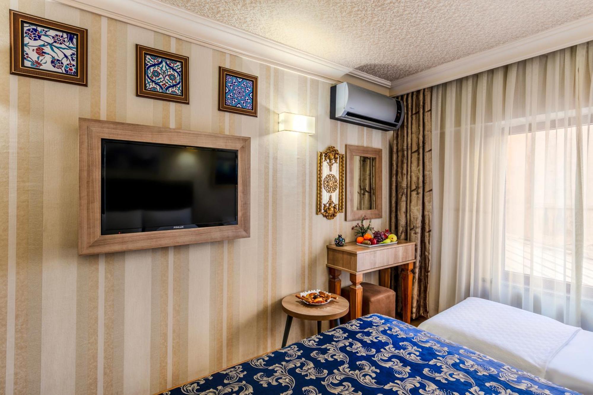 Hamit Hotel Istanbul Bagian luar foto